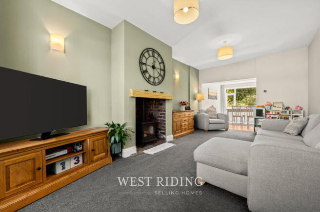 3 bed Semi-Detached for sale Image 12