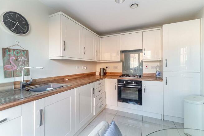 Kitchen-4.jpg