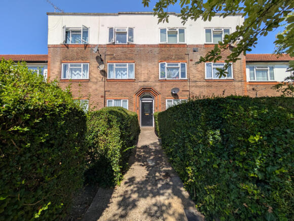 2 Bed Flat