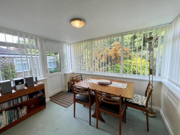 GARDEN ROOM