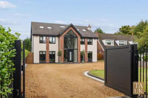 Moss Delph Lane, Aughton, L39