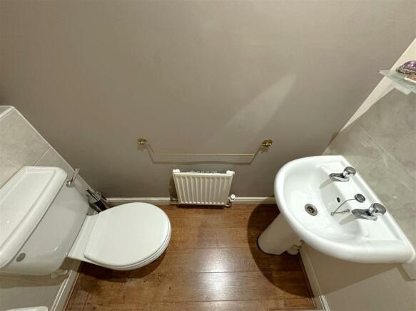Ground Floor W.C 620