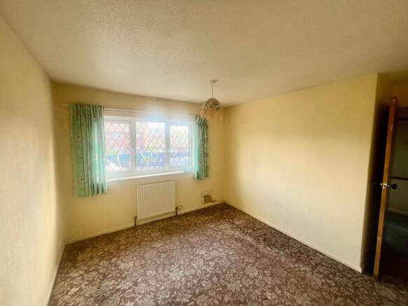 3 bed Terraced for sale Image 12