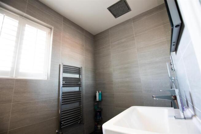 En suite Shower Room