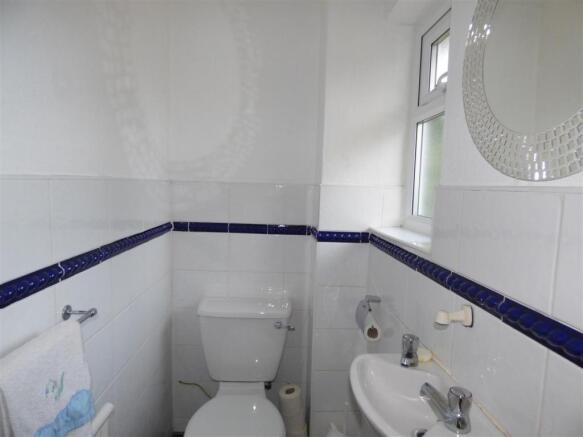 CLOAKS WC 28 POPLAR ROAD.JPG