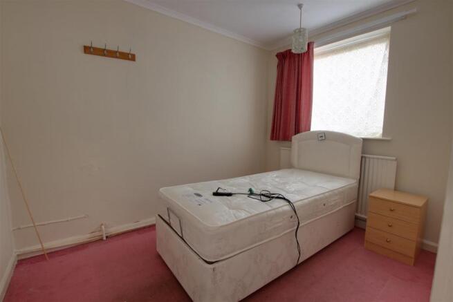 1 BED 2.jpg