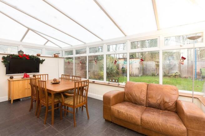 Dining Room/Conse...