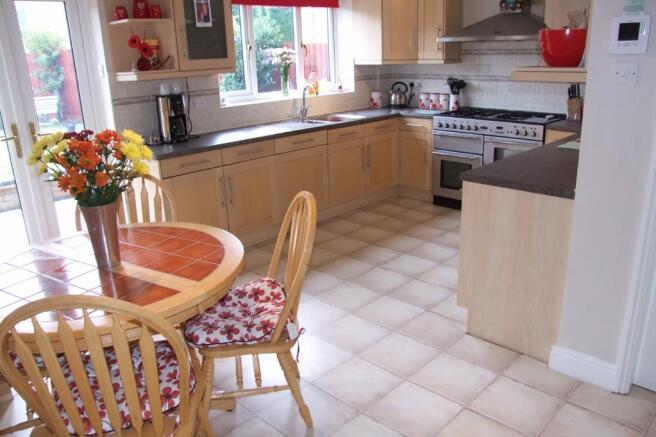 Kitchen/breakfast