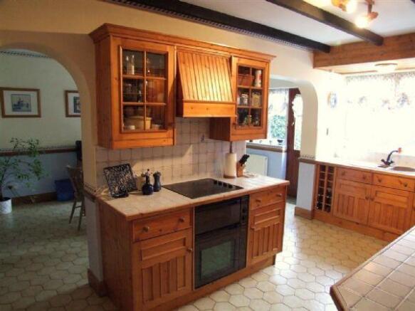 Photo 7