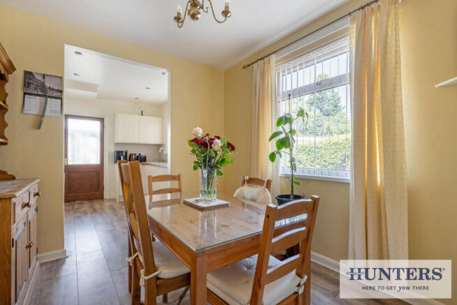 3 bed Semi-Detached for sale Image 7