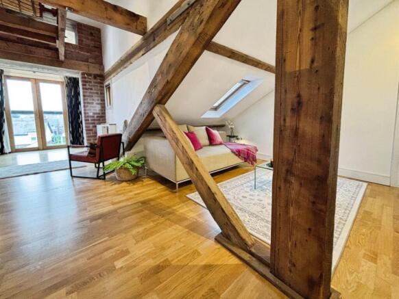 2 bed Maisonette for sale Image 11