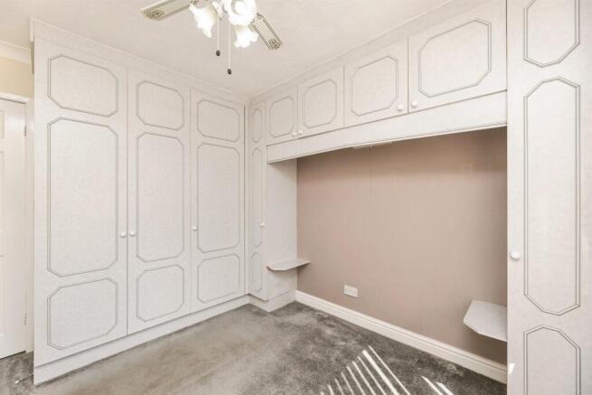 2 bed Detached Bungalow for sale Image 12