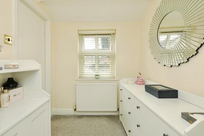4 bed Detached for sale Image 12