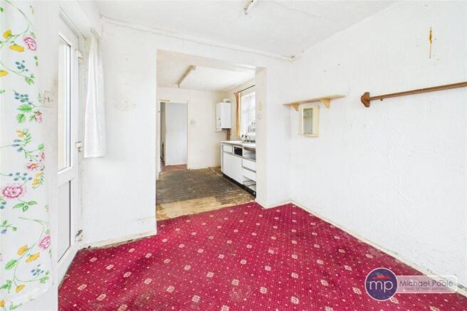 2 bed Bungalow for sale Image 7