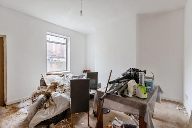3 bed Terraced for sale Image 7