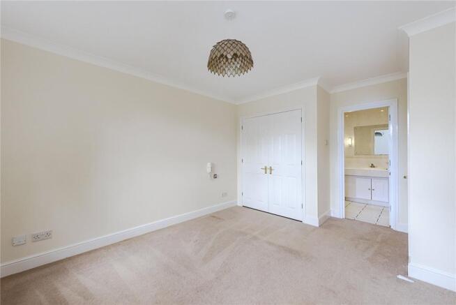 Ensuite Bedroom