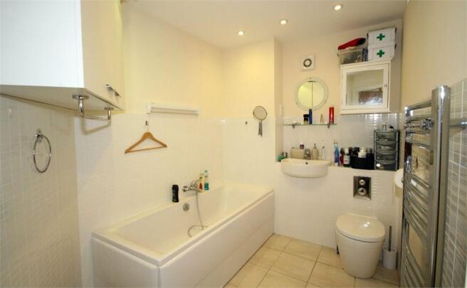 Photo 9