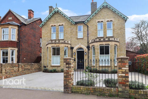 Bedford Road, Sandy