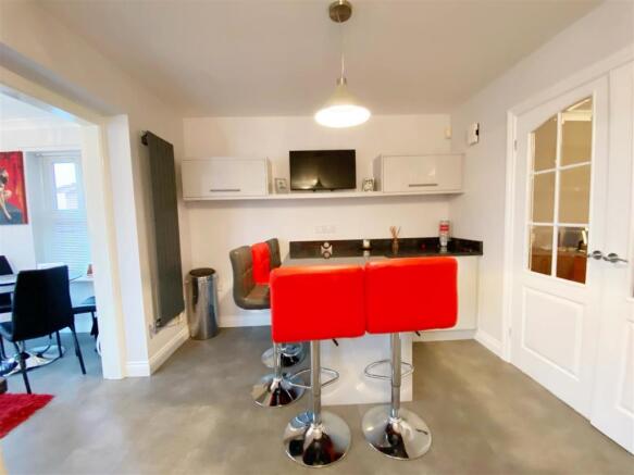 Kitchen 4.jpg
