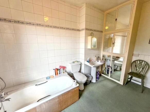 2 bed End of Terrace for sale Image 8