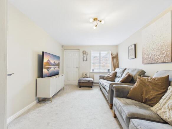 3 bed Detached for sale Image 6