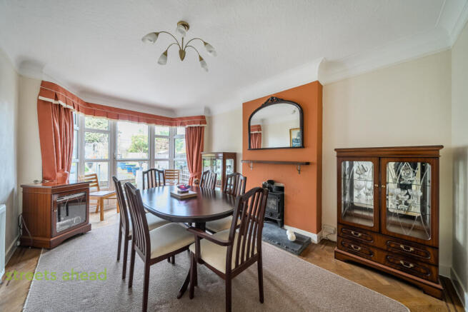 96f94fec-bc5e-460...