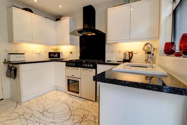Kitchen 2