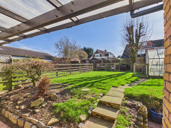 CAM01984G0-PR0562-STILL003