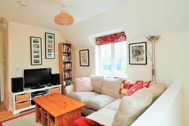 Living Room.JPG