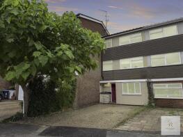 24, Standring Rise, Hemel Hempstead HP3 9AY