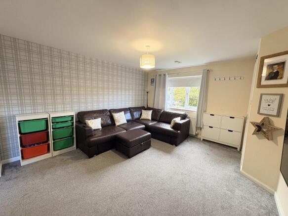 Forest Park, Cambusnethan, Wishaw, North Lanarkshire photo 4