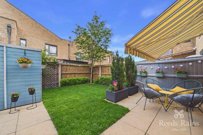 2 bed Semi-Detached for sale Image 4