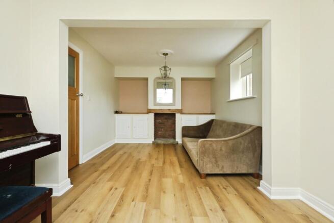 3 bed Barn Conversion for sale Image 4