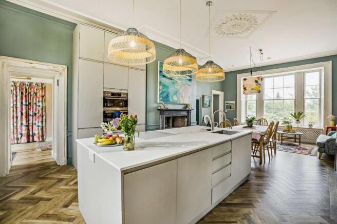 Kitchen/Dining Room