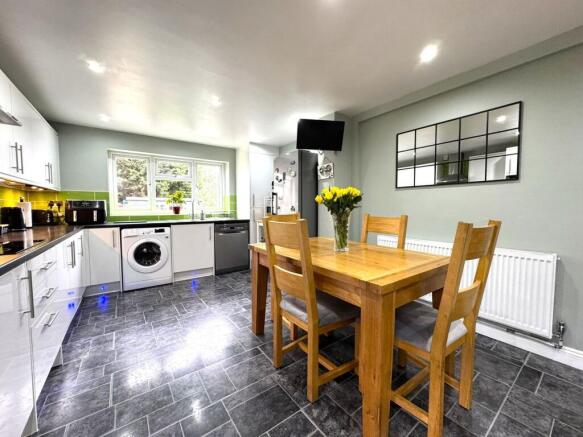 Kitchen Diner