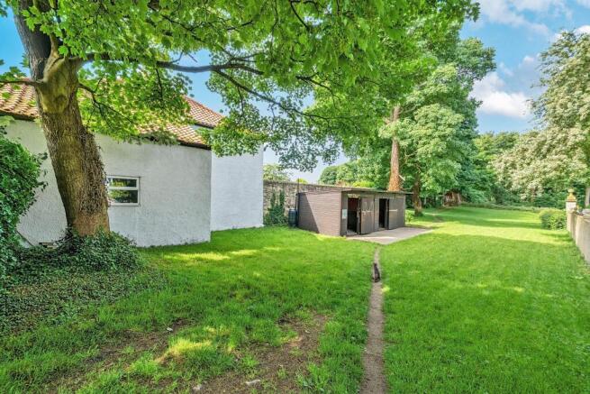 3 bed Detached for sale Image 4