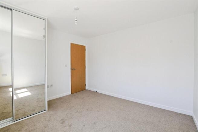 3 bed Detached for sale Image 12