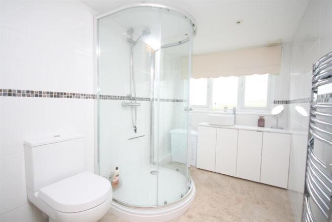 Ensuite Shower Room.JPG