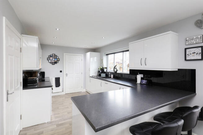 Kitchen / Diner
