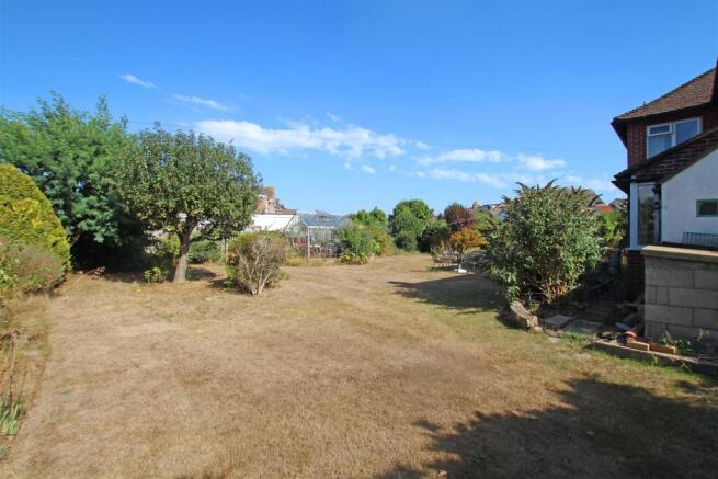45WL - Garden 1.jpg