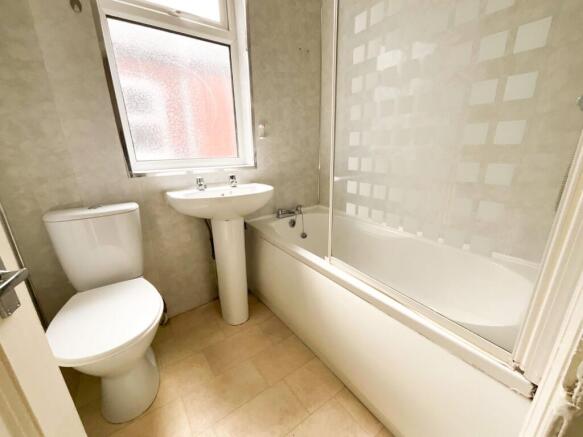 1 bed Flat to rent Image 5