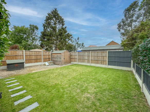 rear extra garden