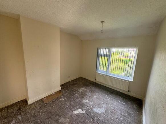 3 bed Semi-Detached to rent Image 10