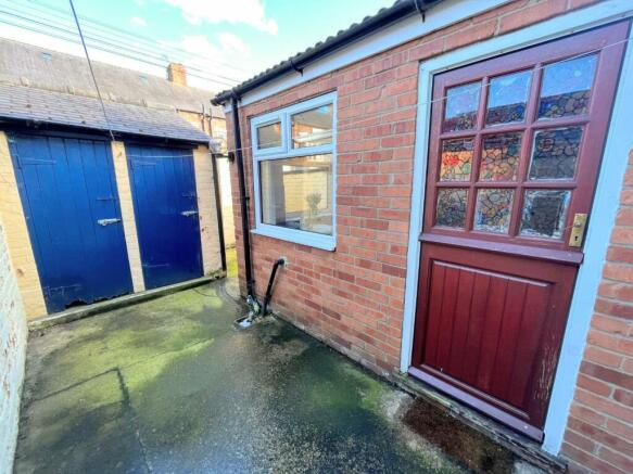 REAR COURTYARD