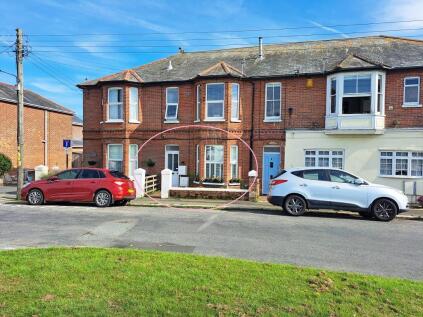 Lower Green Road, St Helens, Isle of Wight, PO33 1UB
