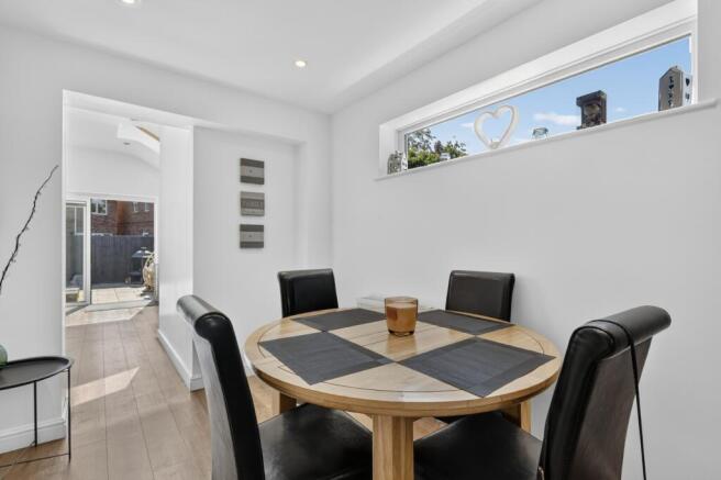 3 bed Detached for sale Image 4