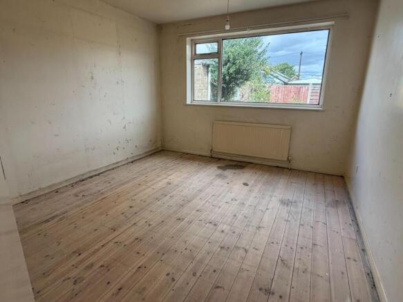 3 bed Detached Bungalow for sale Image 5