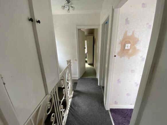 3 bed Semi-Detached for sale Image 7