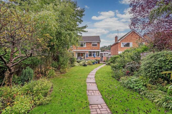 87 Dene Court Road-15_lo.jpg
