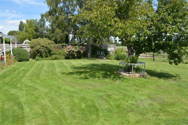 Garden 2.jpg